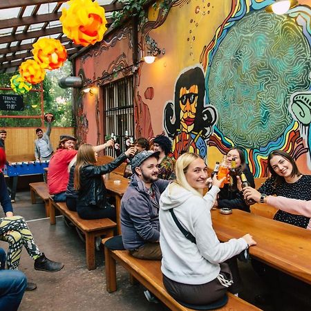 Hostel Elf Прага Екстериор снимка