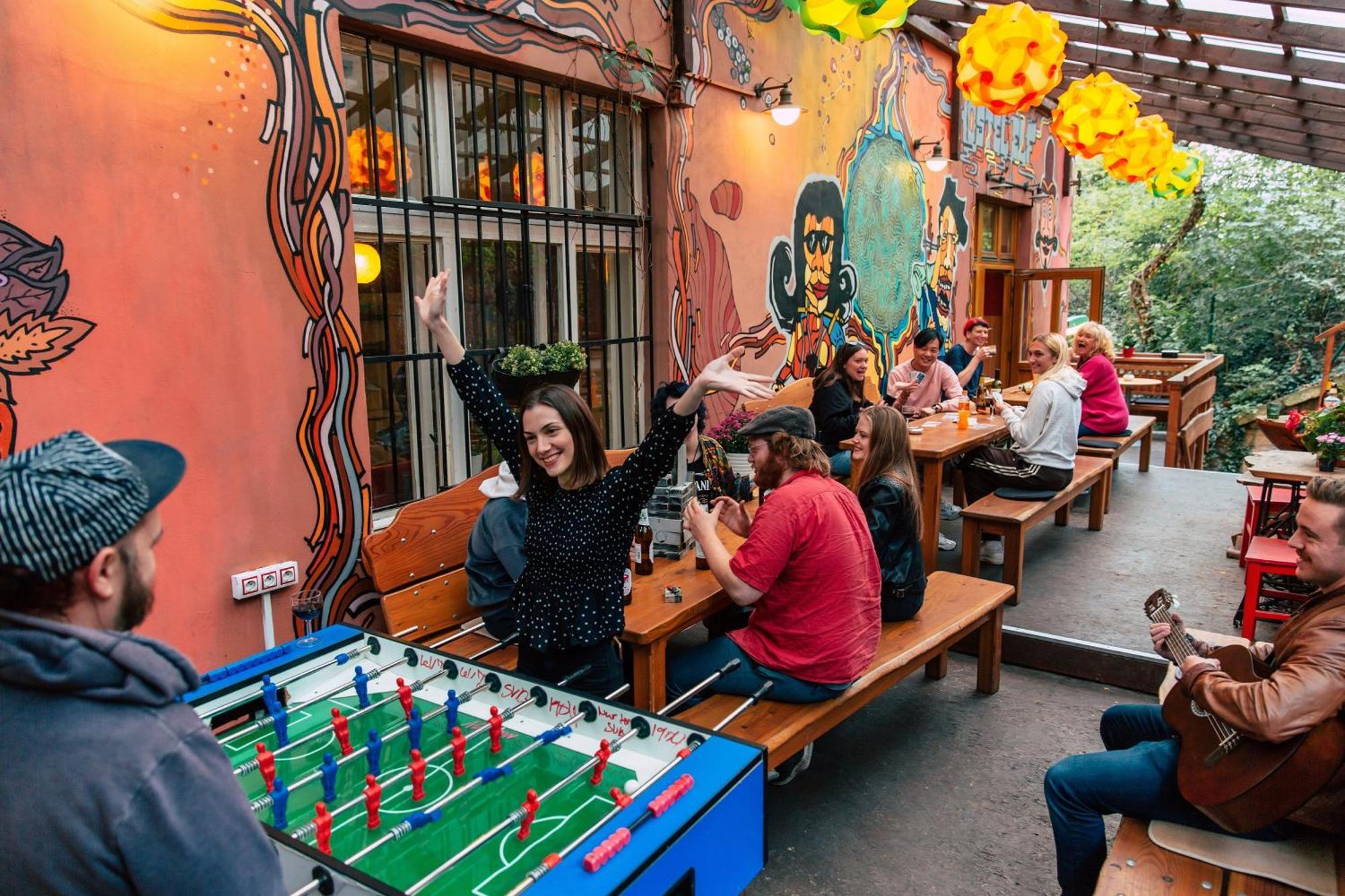 Hostel Elf Прага Екстериор снимка